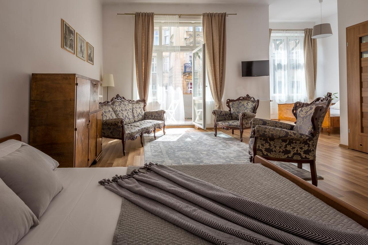 Fragola Budget Apartments & Rooms Cracovia Esterno foto