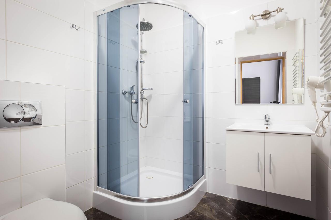 Fragola Budget Apartments & Rooms Cracovia Esterno foto