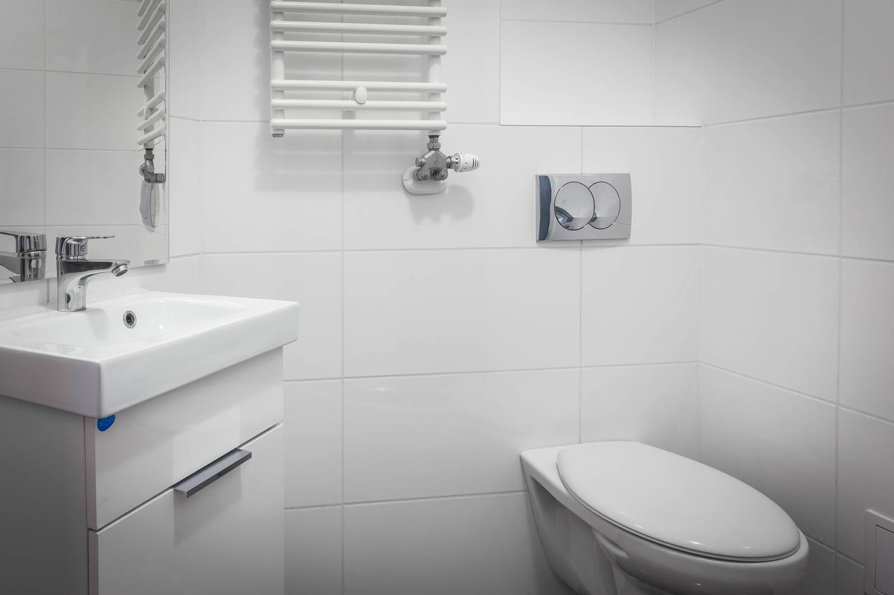 Fragola Budget Apartments & Rooms Cracovia Esterno foto